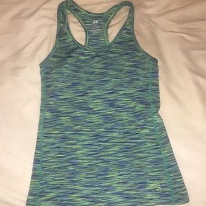 H&M workout top